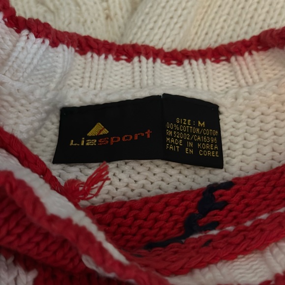 Woman’s Sweater medium - Picture 2 of 2